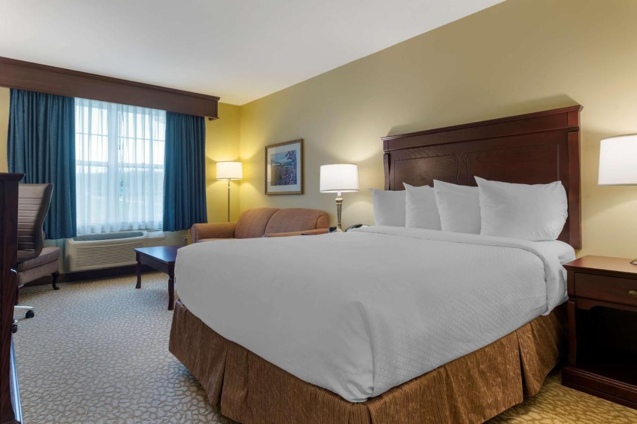 Best Western Plus Grand-Sault Hotel & Suites Exteriör bild
